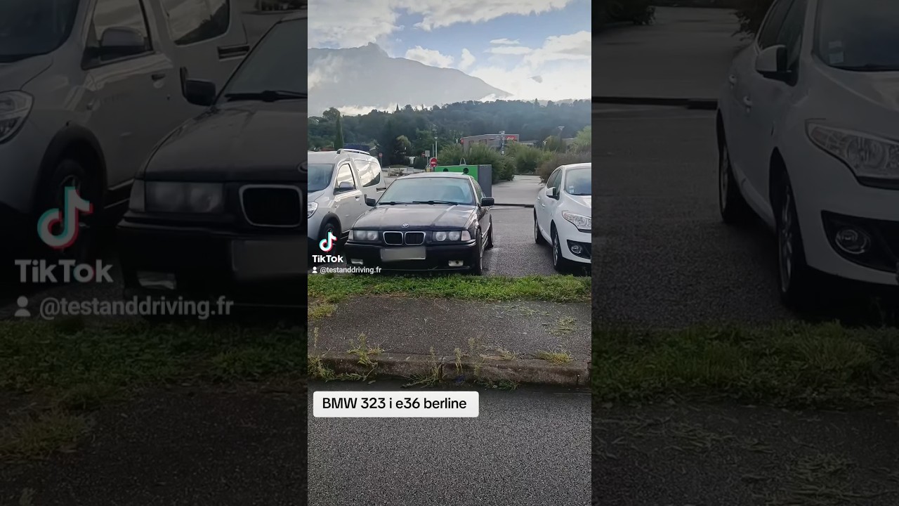 BMW 323 i E36 berline. @bmwfrance #bmw #bmwe36 #bmwm3 #youngtimer