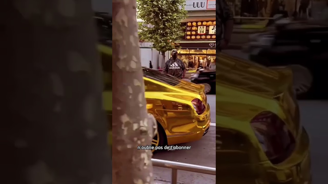 Ils ont customizé leurs voitures en or #pourtoi #or #voiture #luxe #tesla