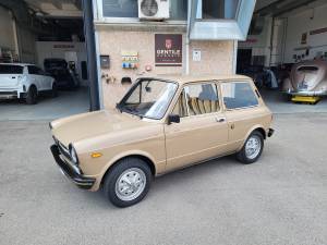 découvrez l’histoire de l’a112 élégant, une voiture emblématique, et obtenez nos conseils pour réussir votre achat d’occasion ou de collection.