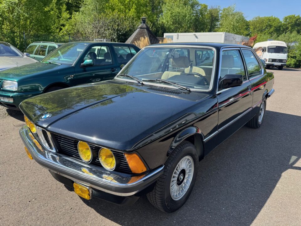 découvrez la bmw 320 6 vintage : une voiture de collection alliant élégance, performance et authenticité. parcourez ses caractéristiques, son histoire et les raisons de succomber au charme intemporel de ce modèle classique.