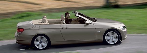 découvrez la nouvelle bmw 320i cabrio 2025 : design élégant, technologies innovantes et plaisir de conduite à ciel ouvert. profitez du luxe et de la performance signés bmw.