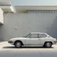 découvrez la peugeot 104 z, icône du design minimaliste, à travers une analyse détaillée de son style épuré et de son héritage unique dans l’histoire automobile française.