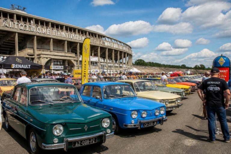 Montlhéry en fête : rendez-vous incontournable pour les passionnés de Renault d&rsquo;époque
