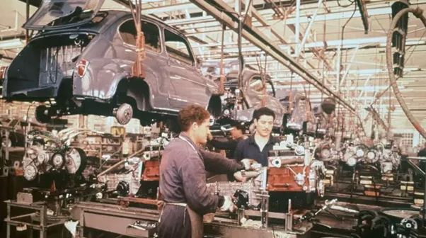 Citroën HY : l&rsquo;histoire du fourgon à la tôle ondulée