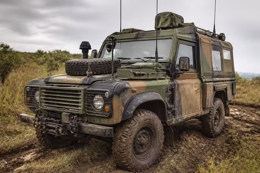 découvrez tout sur le p4 militaire, le 4x4 emblématique de l'armée française : caractéristiques, usages, et histoire de ce véhicule robuste et polyvalent.
