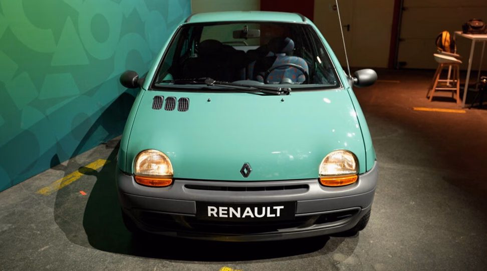 La Renault Dauphine, le modèle exceptionnel que René a choisi en image